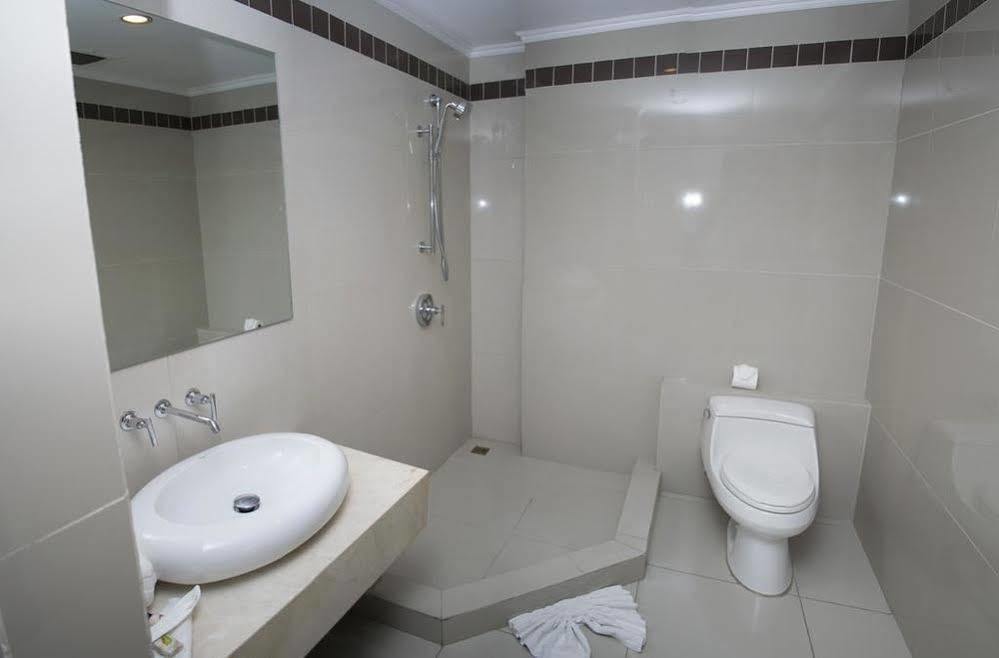 Torres Del Lago Suites And Apartments San Jose  Luaran gambar